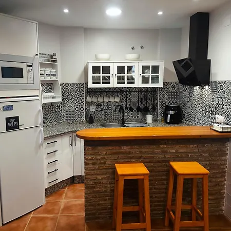 Casa De La Esquina Benaocaz